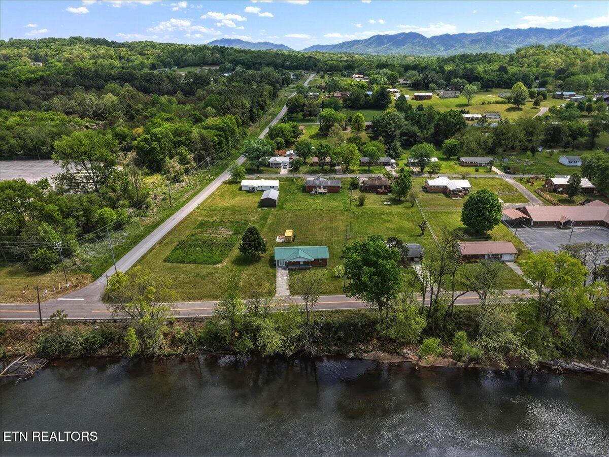 508 Highway 73 Newport, TN 37821 - Photo 11 of 31 26-508_TN-73_005
