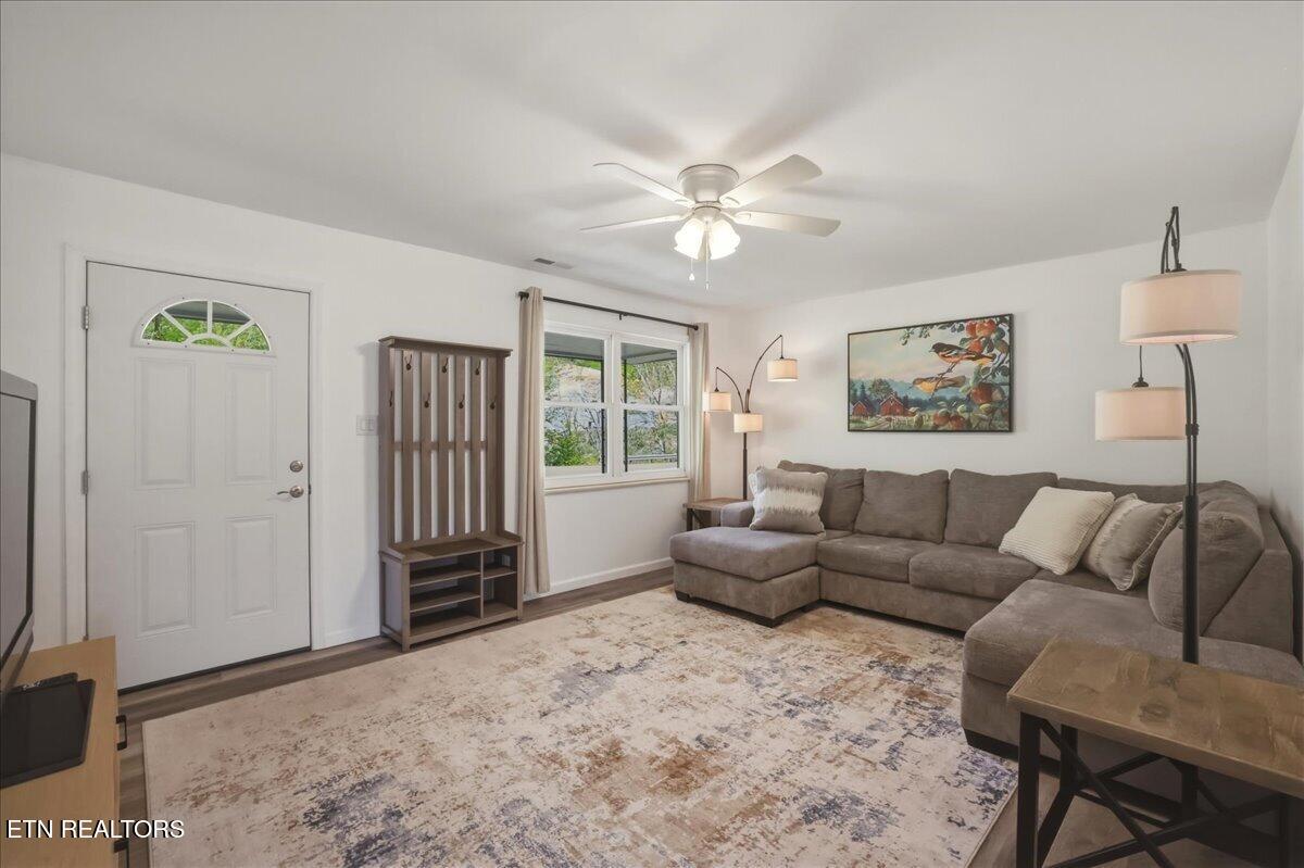 508 Highway 73 Newport, TN 37821 - Photo 17 of 31 09-508_TN-73_011