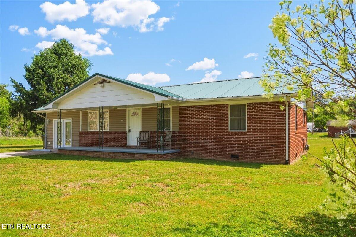 508 Highway 73 Newport, TN 37821 - Photo 2 of 31 02-508_TN-73_008