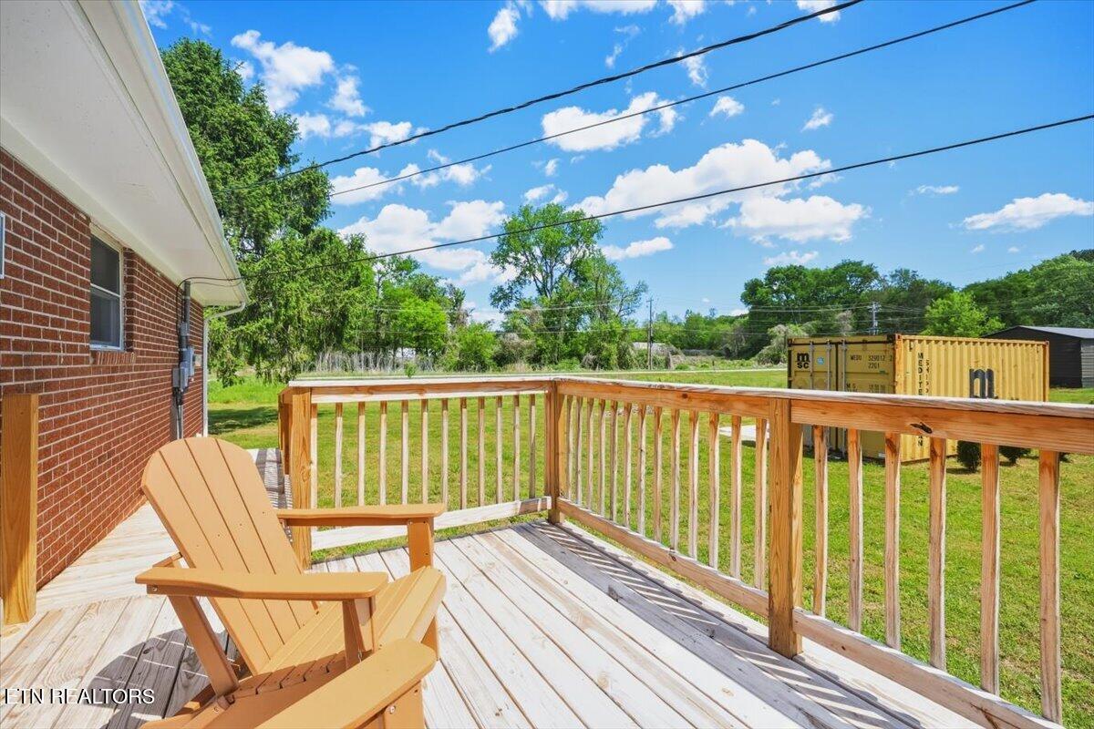 508 Highway 73 Newport, TN 37821 - Photo 6 of 31 06-508_TN-73_030