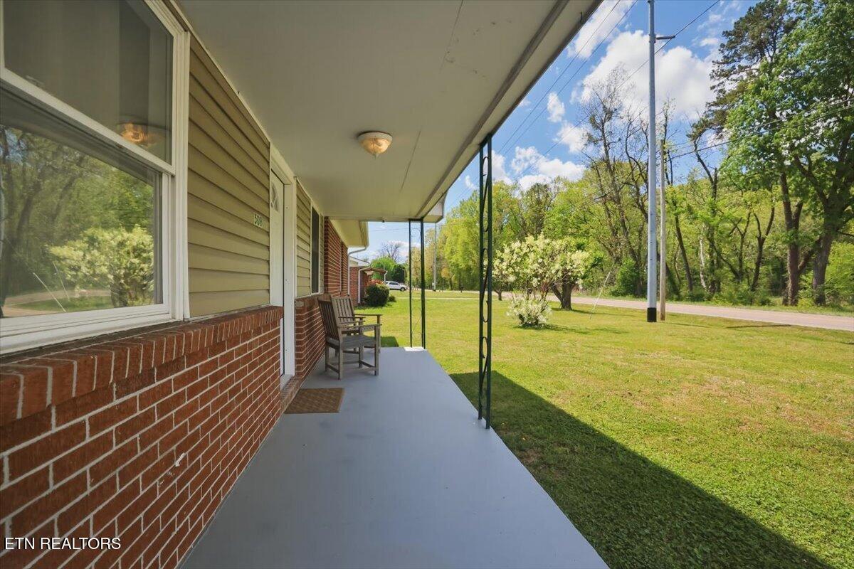 508 Highway 73 Newport, TN 37821 - Photo 7 of 31 24-508_TN-73_031