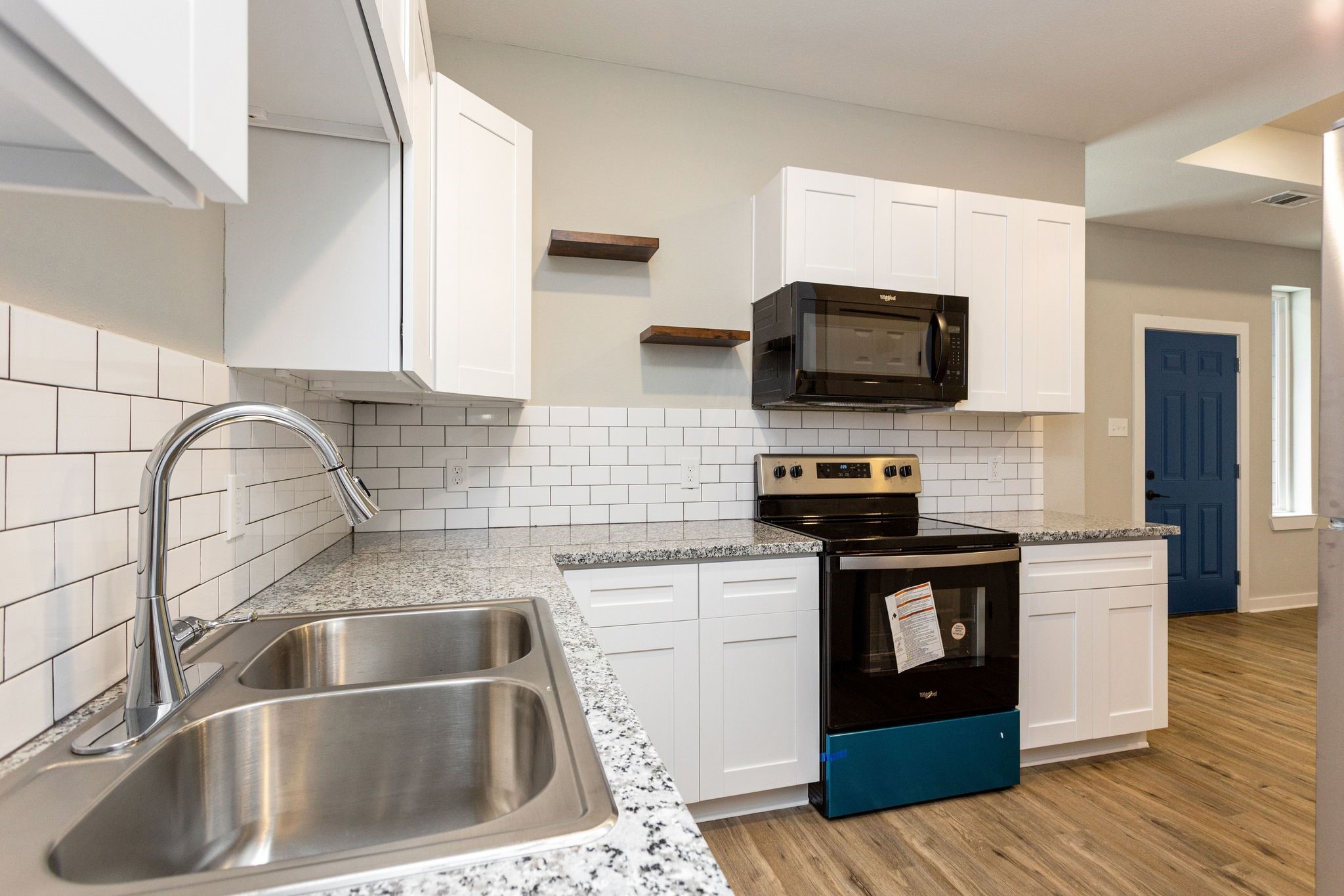 10317 Lake Road, Unit 1A Houston, TX 77070 - Photo 11 of 41