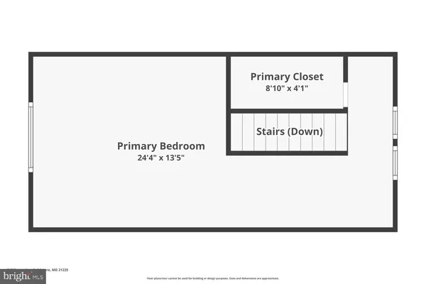 a picture of a wall with a white wall