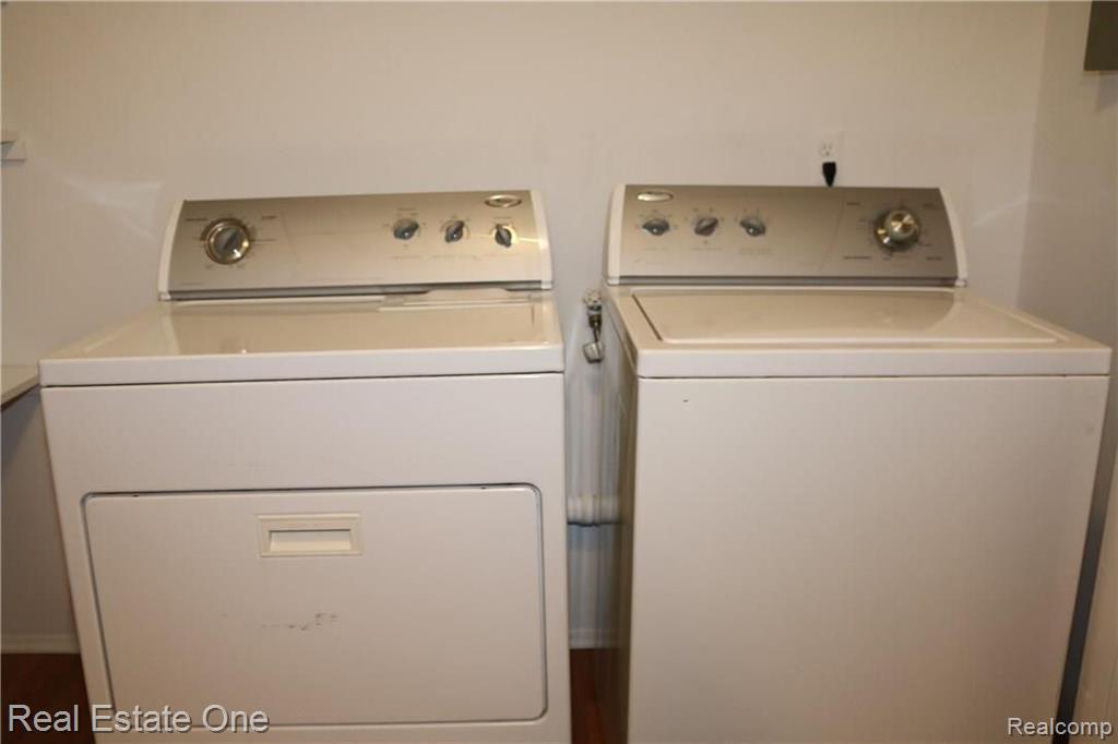 30038 West 12 Mile Road, Unit 42 Farmington, MI 48334 - Photo 8 of 23