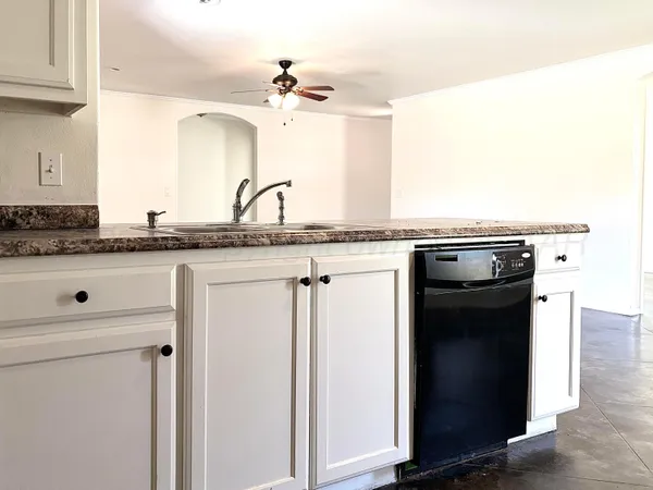 $1,800 | 4521 Pine Street, Amarillo, TX 79118