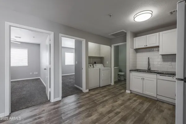 $1,550 | 16033 North 25th Street, Unit 214, Phoenix, AZ 85032