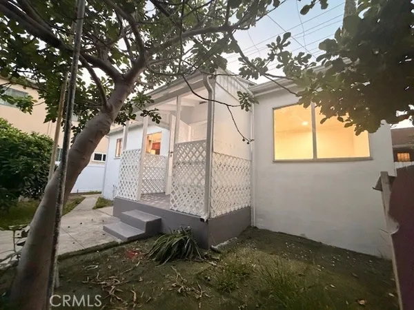 $3,000 | 1153 Justin Avenue, Unit A, Glendale, CA 91201