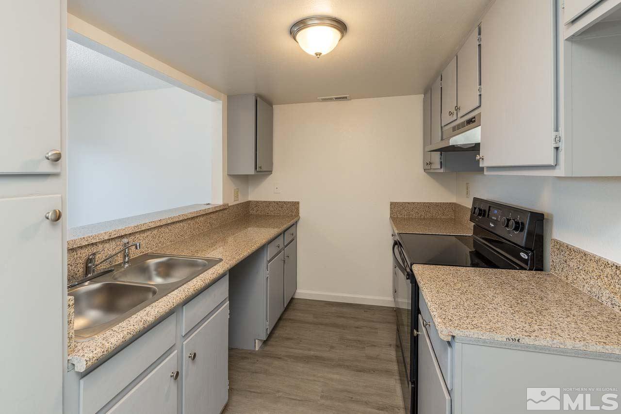 13826 Lear Boulevard Reno, NV 89506 - Photo 7 of 16 Photo 7