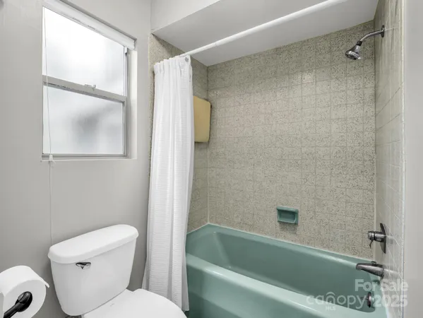 $345,000 | 140 West Lake Drive, Unit 301, Lake Lure, NC 28746