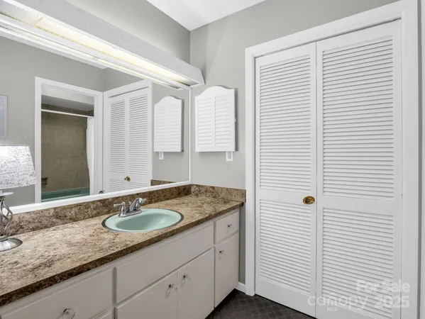 $345,000 | 140 West Lake Drive, Unit 301, Lake Lure, NC 28746