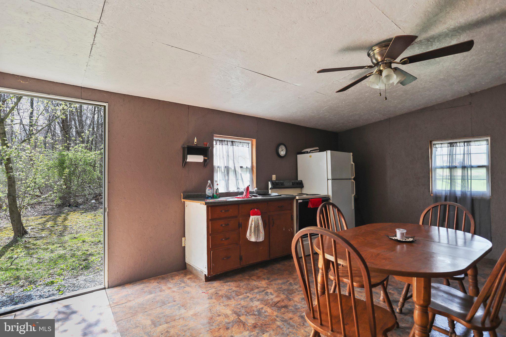 1447 North Harmon Road Newburg, PA 17240 - Photo 7 of 14