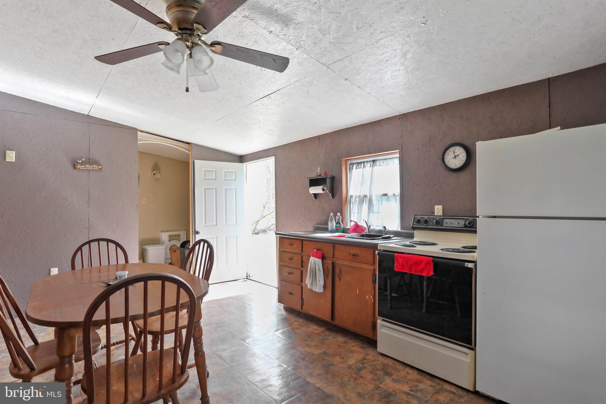 1447 North Harmon Road Newburg, PA 17240 - Photo 9 of 14