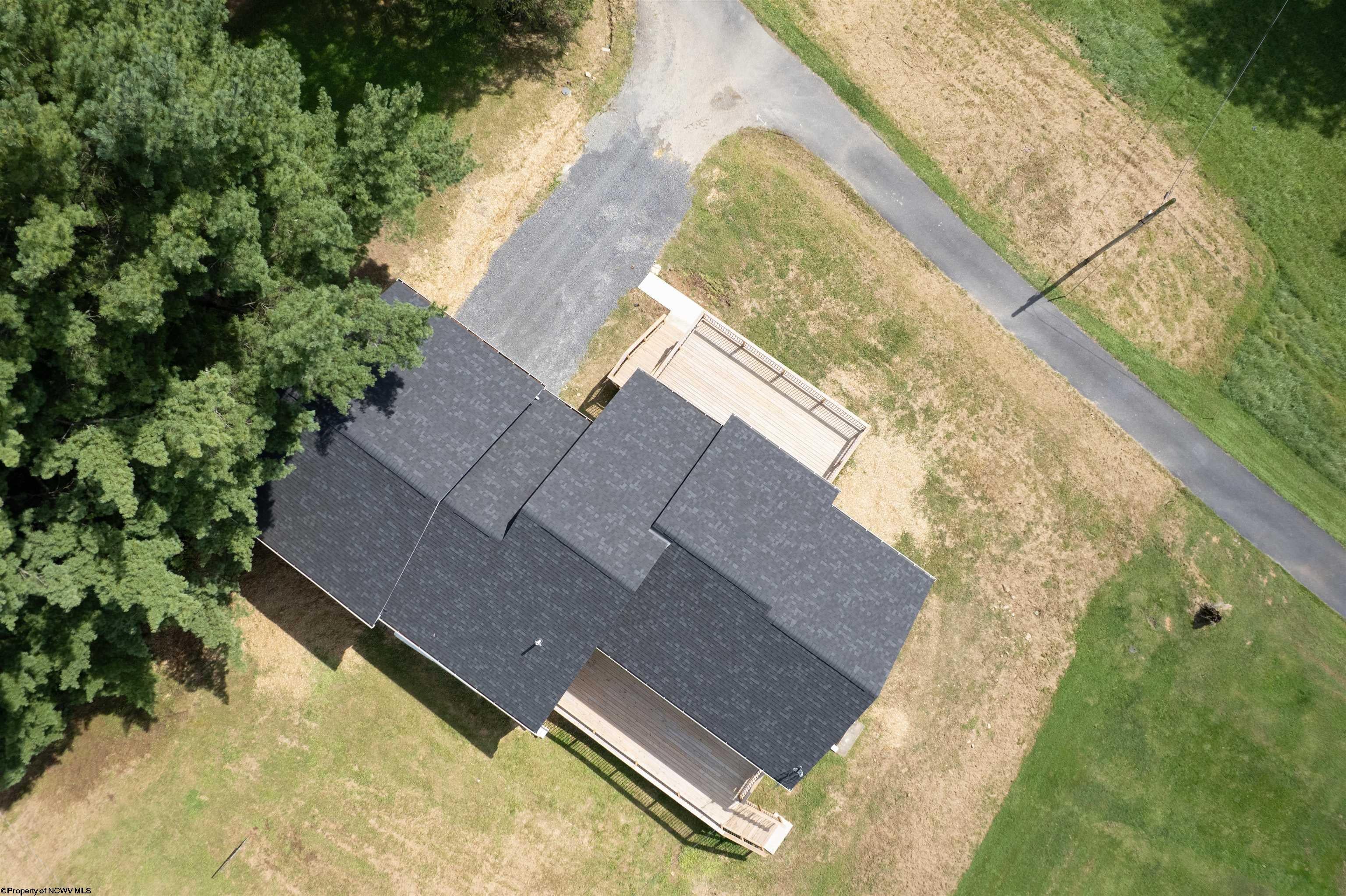 393 Viola Road Fairmont, WV 26554 - Photo 8 of 36 Gallery Image 8