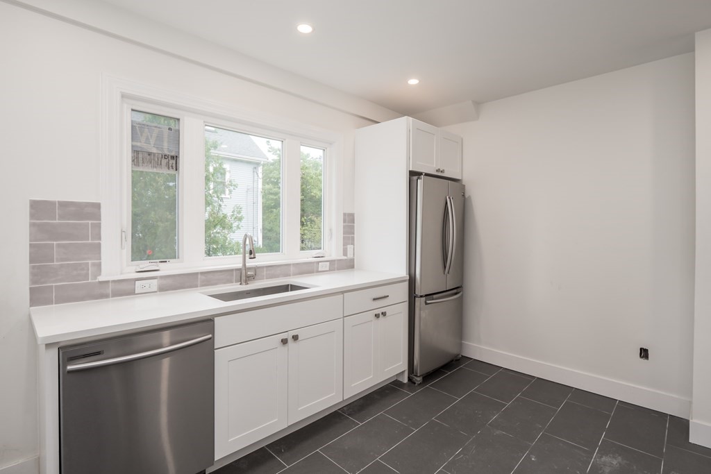 92 Clinton Place, Unit 1 Newton, MA 02459 - Photo 12 of 26