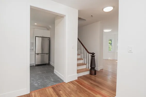 $4,025 | 92 Clinton Place, Unit 1, Newton, MA 02459
