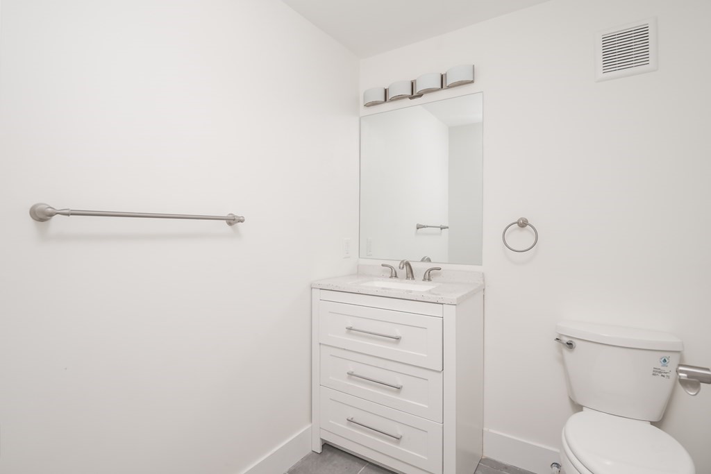 92 Clinton Place, Unit 1 Newton, MA 02459 - Photo 16 of 26