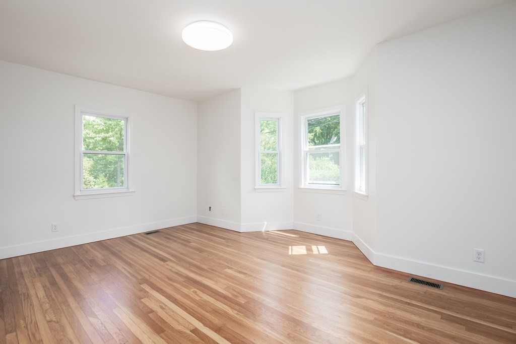 92 Clinton Place, Unit 1 Newton, MA 02459 - Photo 17 of 26