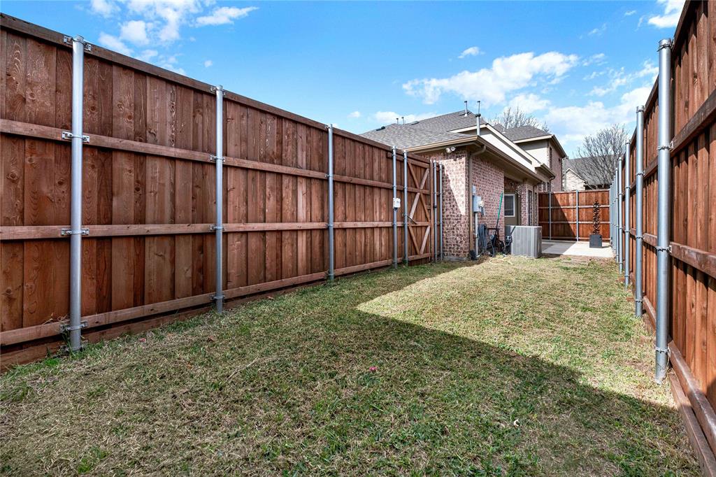 2010 Downing Street Allen, TX 75013 - Photo 26 of 29 a view of a backyard