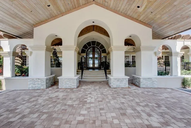 $1,149,000 | 2374 Northwest 23rd Road, Boca Raton, FL 33434