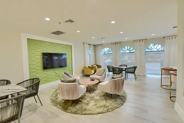 $1,149,000 | 2374 Northwest 23rd Road, Boca Raton, FL 33434