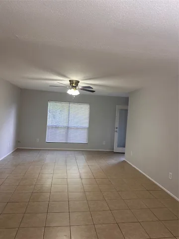 $1,250 | 5665 Birchmont Drive, Unit 3, Houston, TX 77091