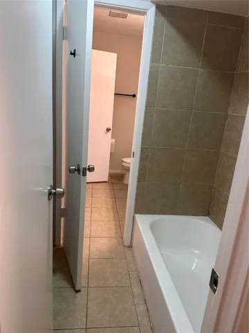 $1,250 | 5665 Birchmont Drive, Unit 3, Houston, TX 77091