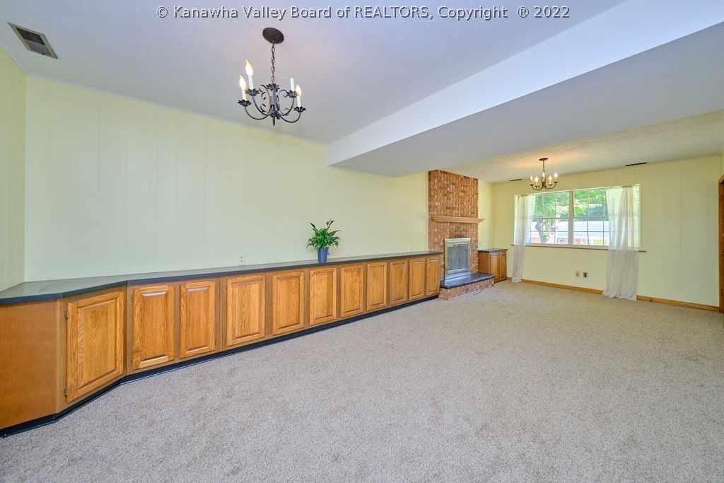 1422 Newcastle Road Charleston, WV 25314 - Photo 9 of 34 Gallery Image 9