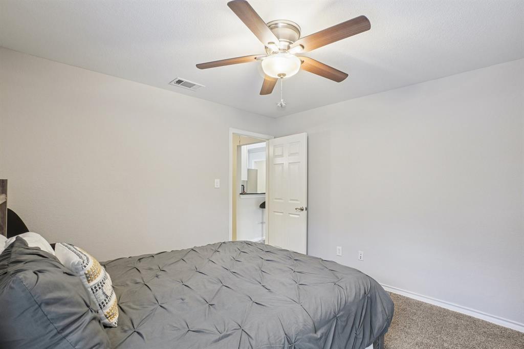 9437 Timberleaf Drive Dallas, TX 75243 - Photo 25 of 35