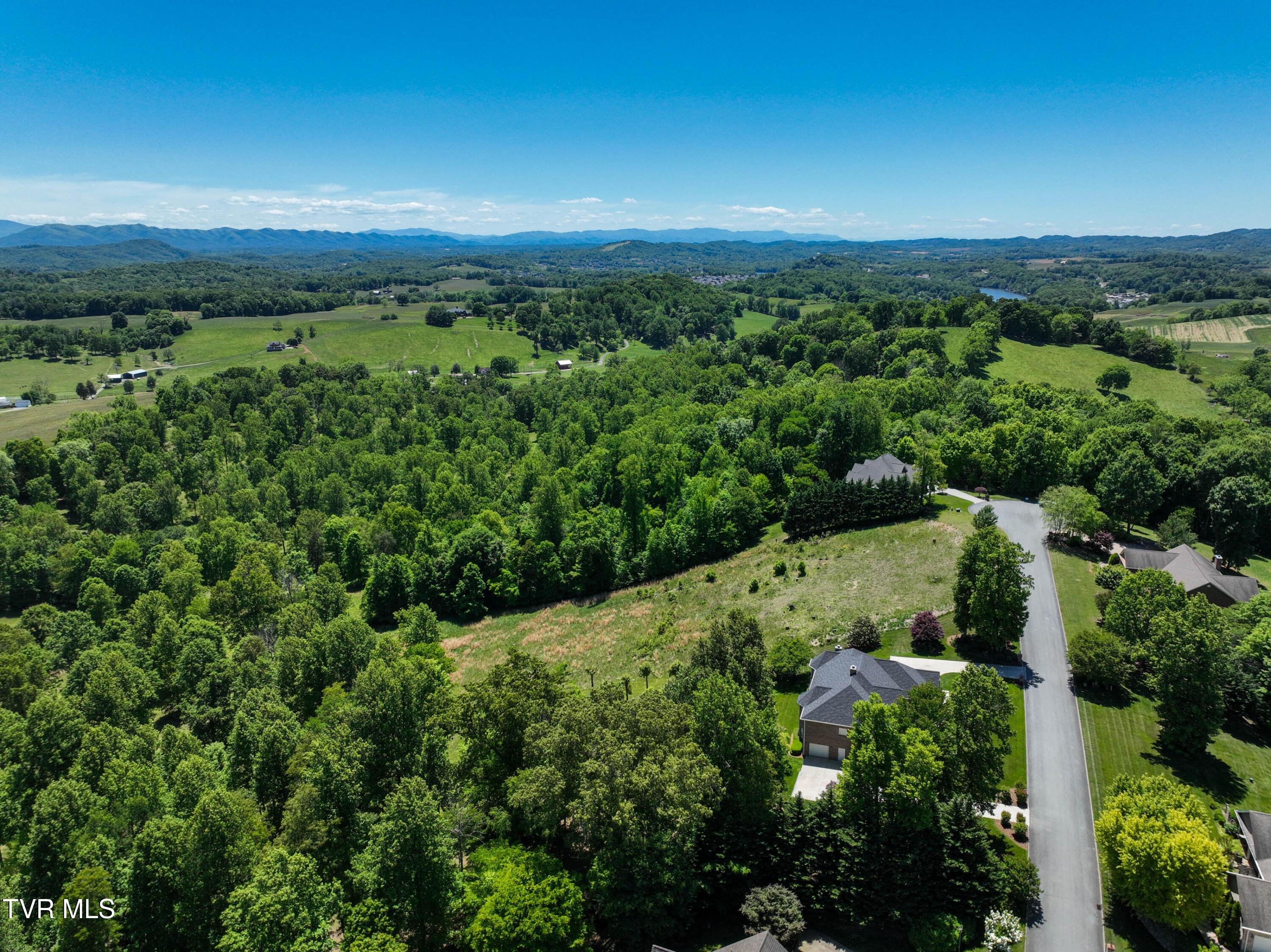 152 Allison Timbers Road, Unit 6 Piney Flats, TN 37686 - Photo 27 of 56 152 Alison Timbers Rd Drone AD-22