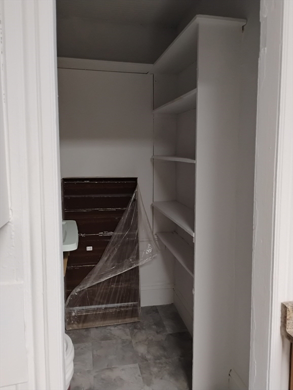 63 George Street Westfield, MA 01085 - Photo 4 of 19