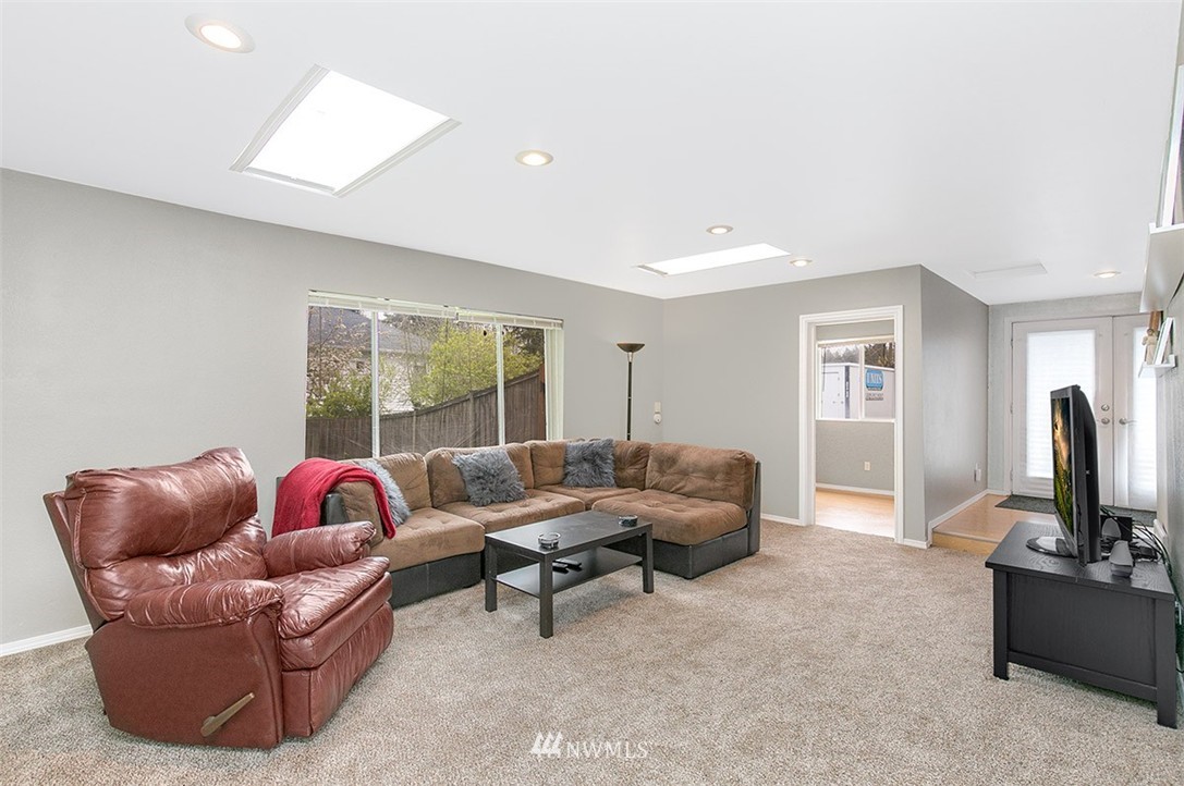 1421 North 32nd Street Renton, WA 98056 - Photo 14 of 23 Gallery Image 14