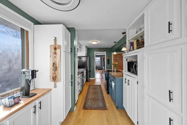 $435,000 | 5441 Ridgeway Street, St. Paul, MN 55110