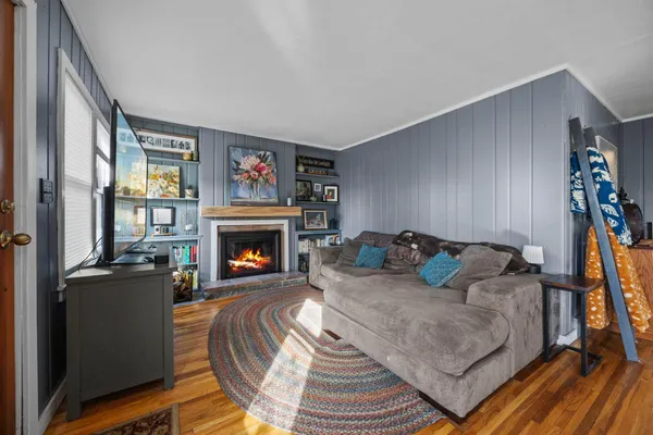 $435,000 | 5441 Ridgeway Street, St. Paul, MN 55110
