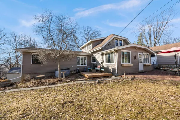 $435,000 | 5441 Ridgeway Street, St. Paul, MN 55110