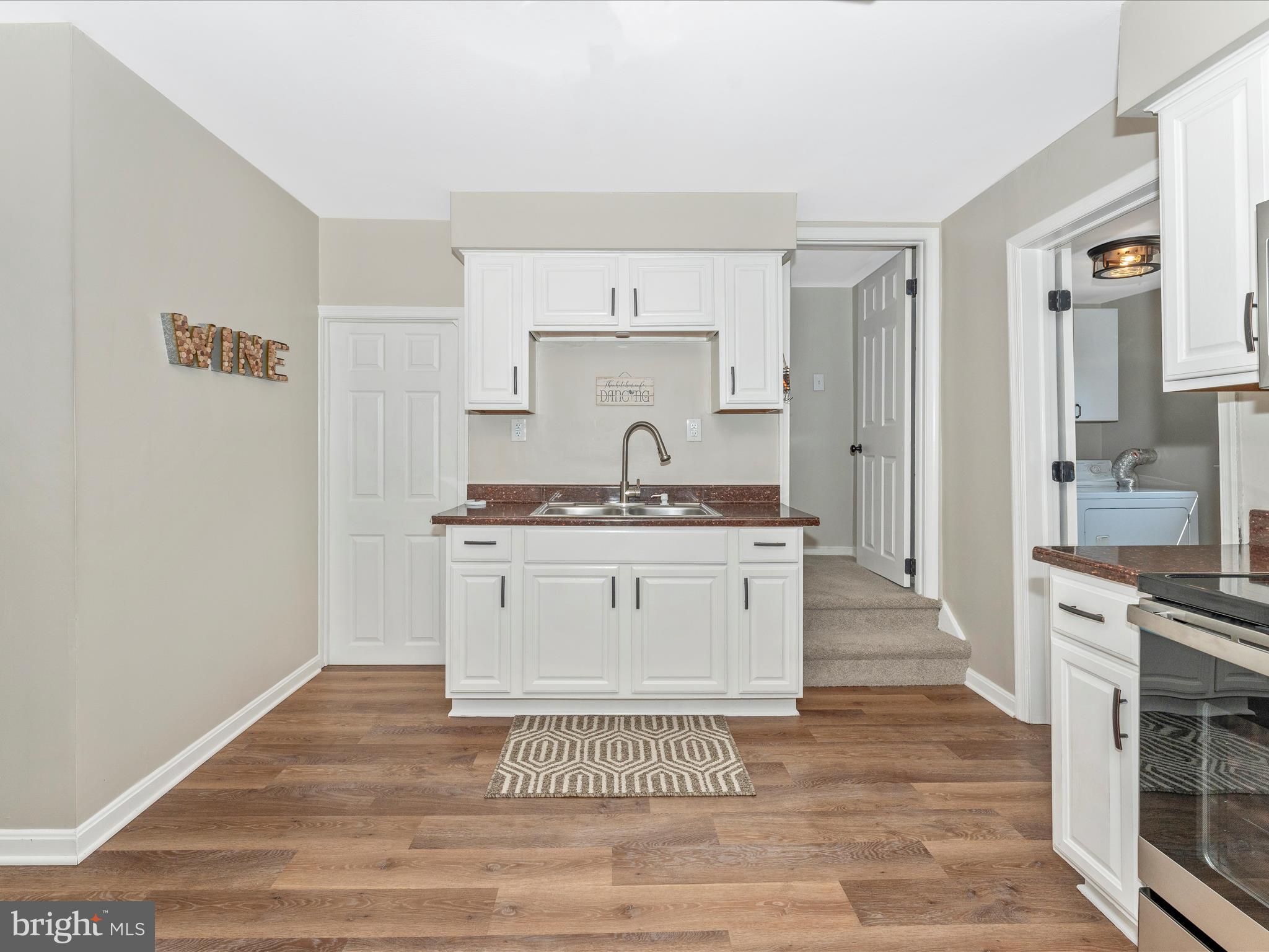 129 Cottage Street Waynesboro, PA 17268 - Photo 15 of 42 Kitchen