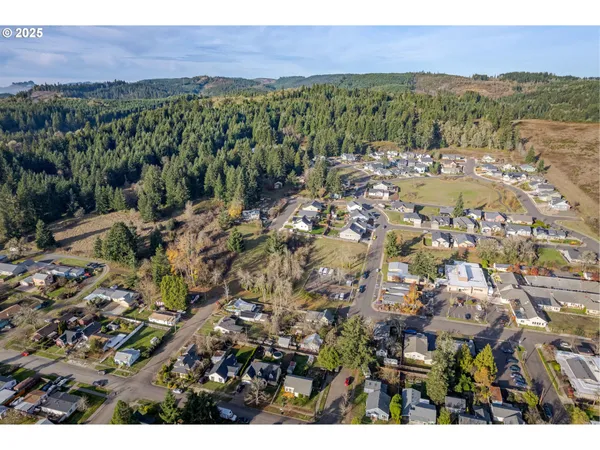 $1,995,000 | Holly Avenue, Cottage Grove, OR 97424