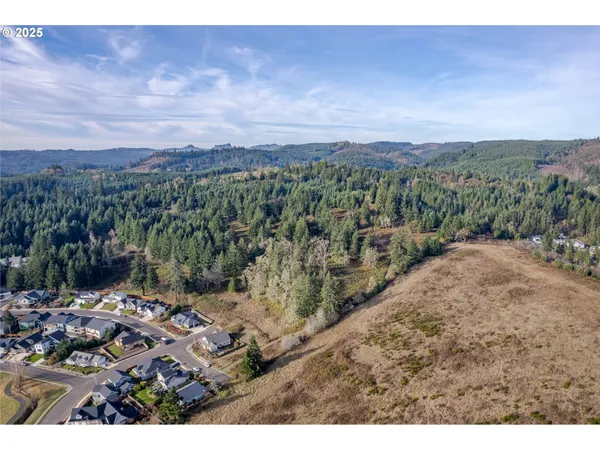 $1,995,000 | Holly Avenue, Cottage Grove, OR 97424