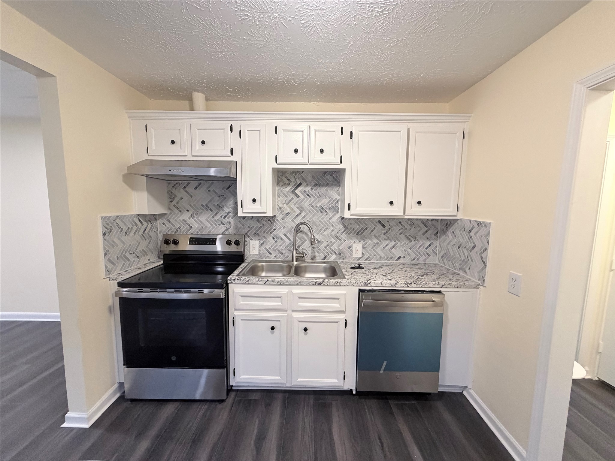 3810 Lehall Street Houston, TX 77021 - Photo 6 of 19