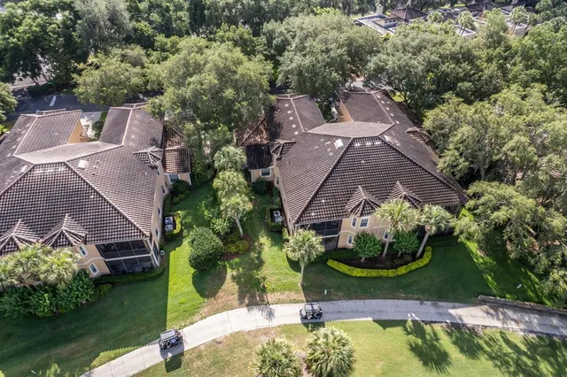 $485,000 | 33 Camino Real, Unit 303, Howey-in-the-Hills, FL 34737