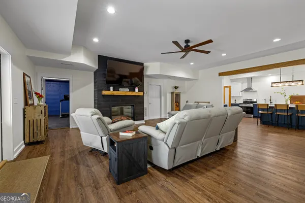 $1,950,000 | 215 Diamond Pointe, Fayetteville, GA 30215