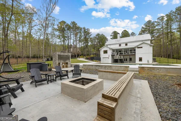 $1,950,000 | 215 Diamond Pointe, Fayetteville, GA 30215