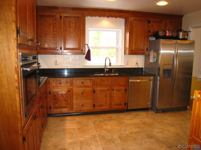 3411 Cheyenne Road Richmond, VA 23235 - Photo 8 of 20 Gallery Image 8