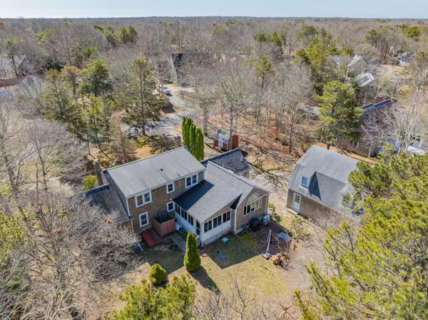 $885,000 | 125 Wamsutta Road, Eastham, MA 02642