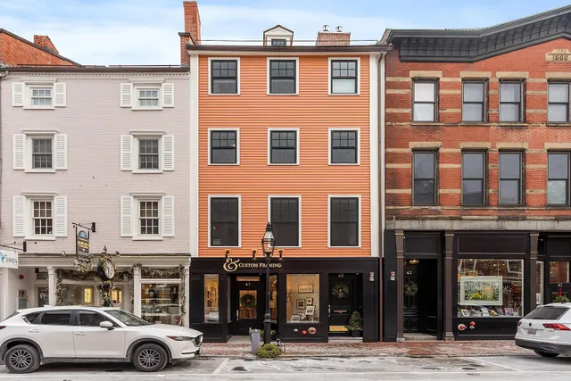 $3,395 | 45 Market Street, Unit 2, Portsmouth, NH 03801