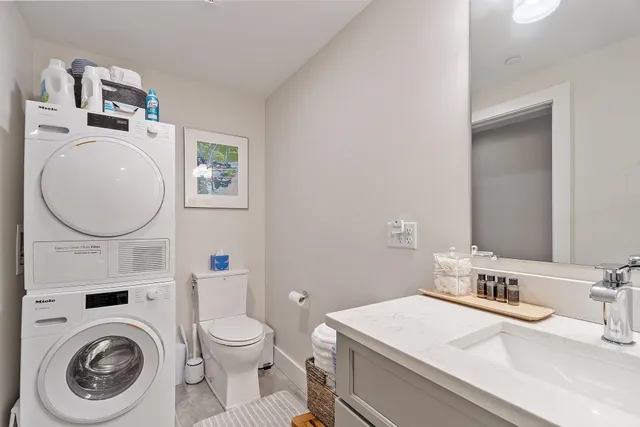 $3,395 | 45 Market Street, Unit 2, Portsmouth, NH 03801