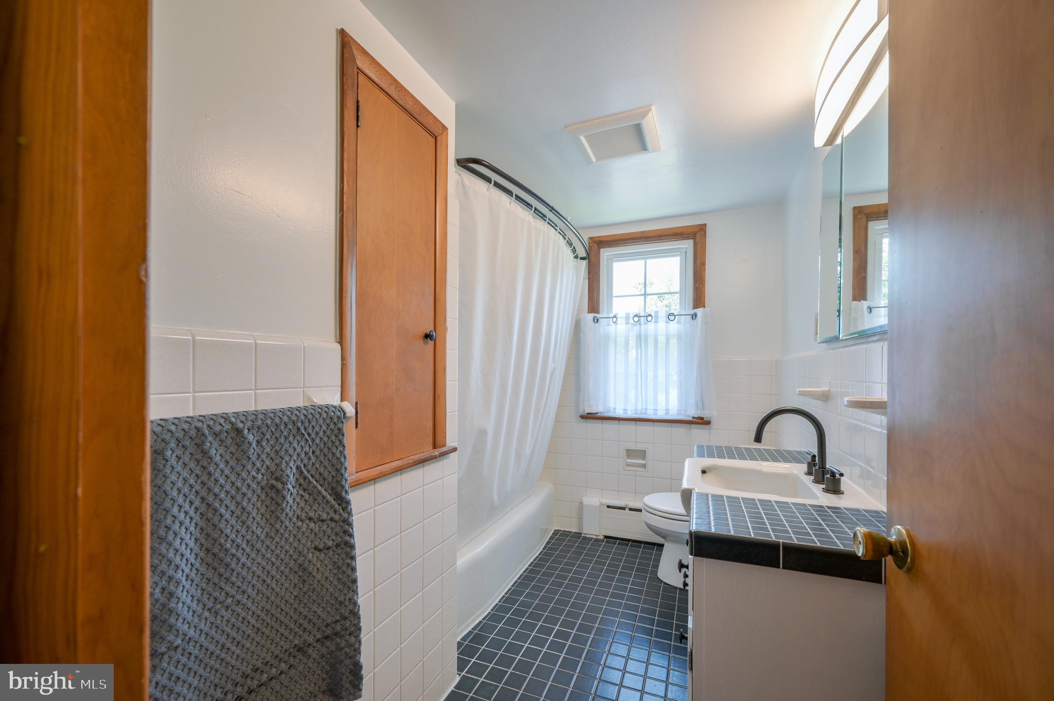 2188 Old Skippack Road Harleysville, PA 19438 - Photo 23 of 30