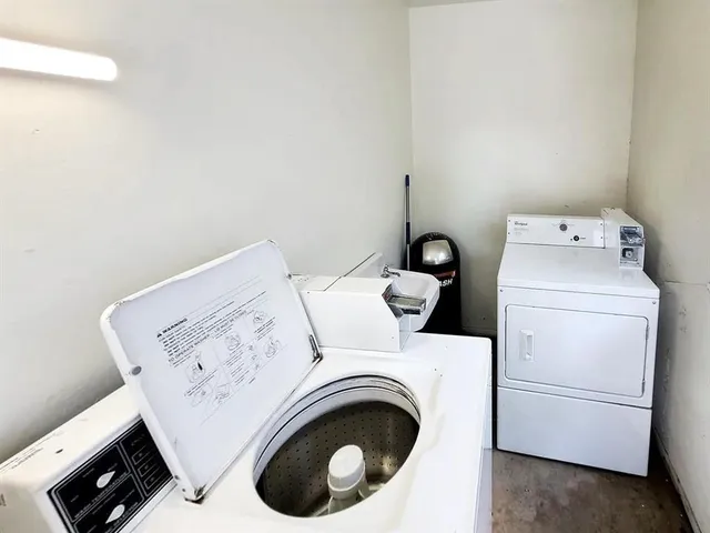 $1,100 | 5717 McCommas Boulevard, Unit H, Dallas, TX 75206
