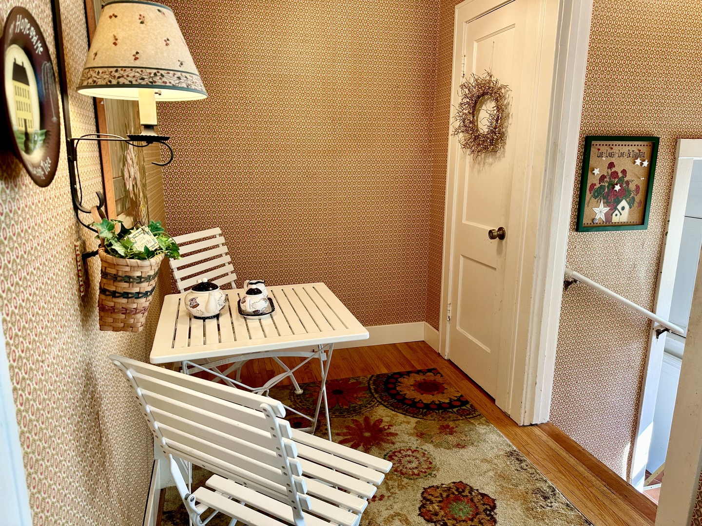701 Chambers Street Ottawa, IL 61350 - Photo 19 of 32 a view of a balcony with furniture