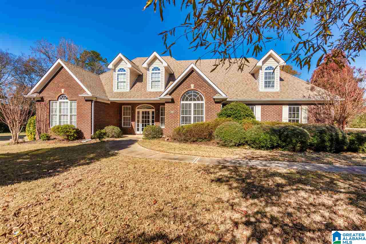 100 Silverstone Lane Alabaster, AL 35007 - Photo 2 of 44