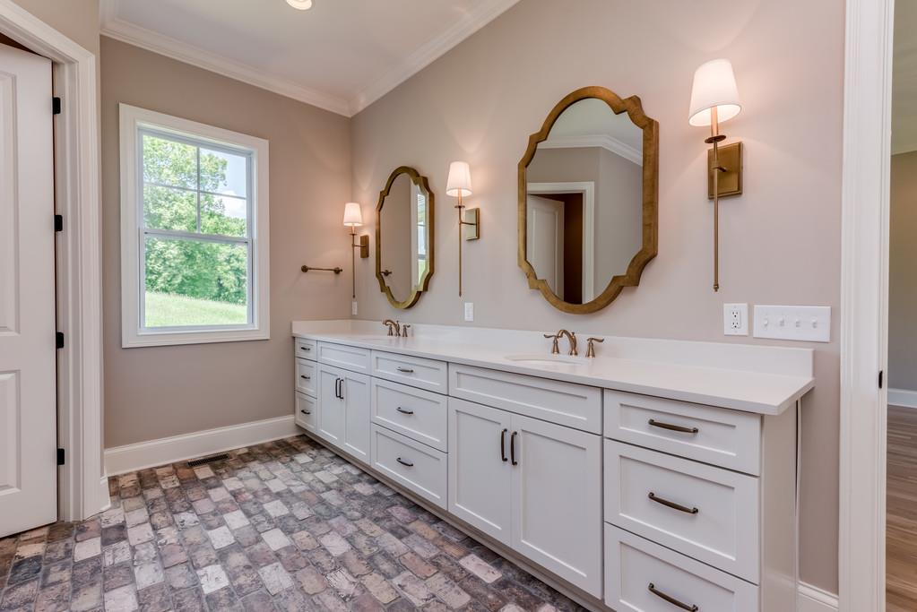 331 Circuit Road Franklin, TN 37064 - Photo 15 of 30 Gallery Image 15